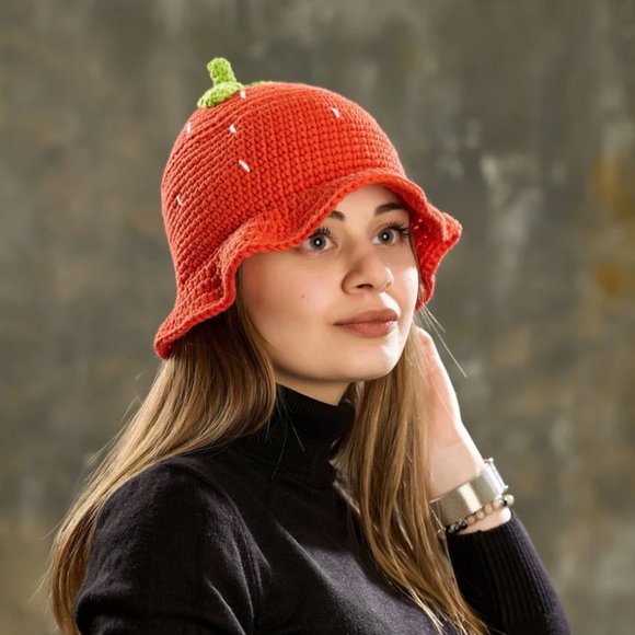 Accessories - Cute Strawberry Bucket Hat